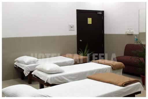Hotel Sai Leela Loadging & Boarding Amarnāth Exteriér fotografie